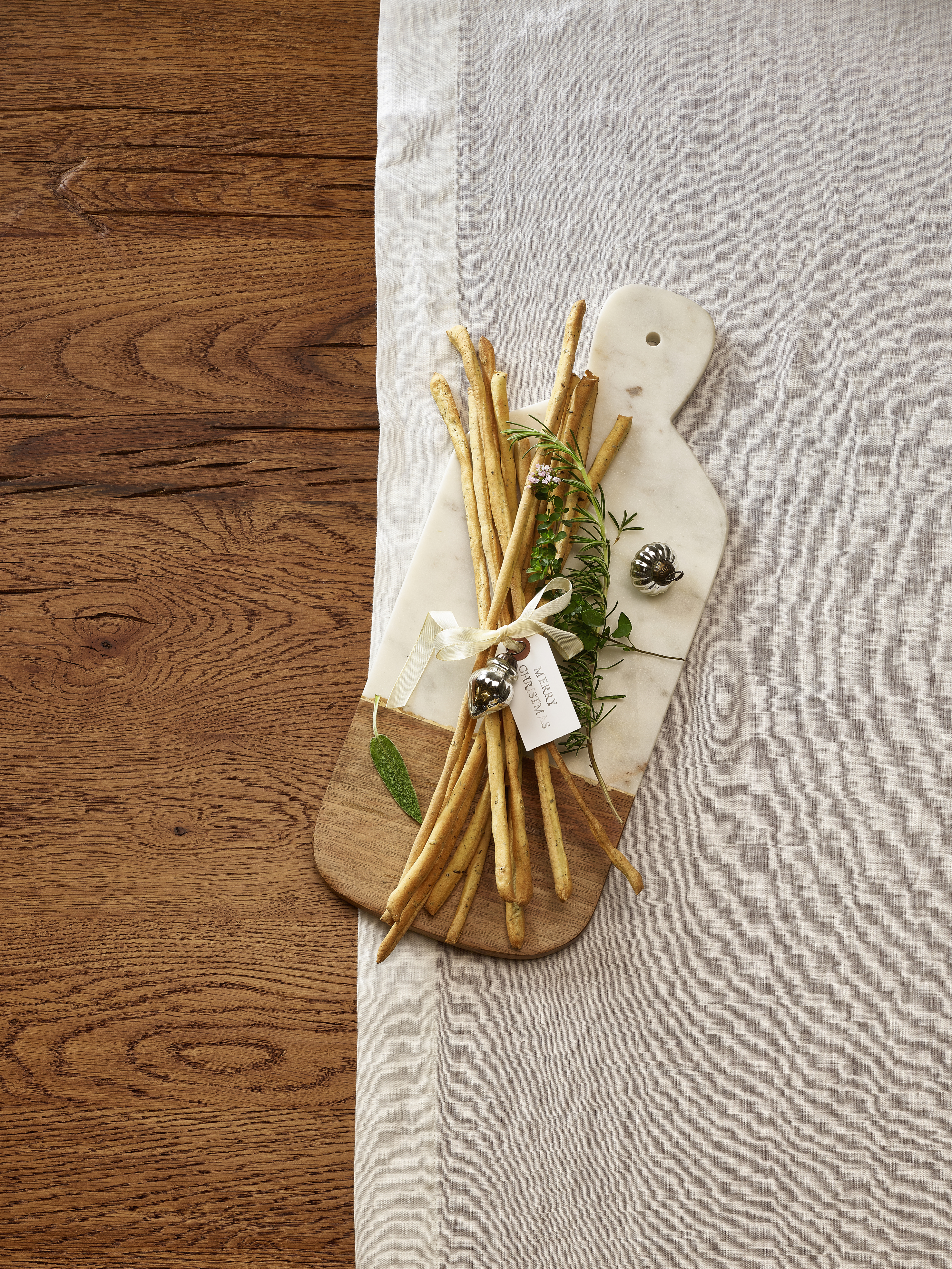 Gressins aux herbes de Provence