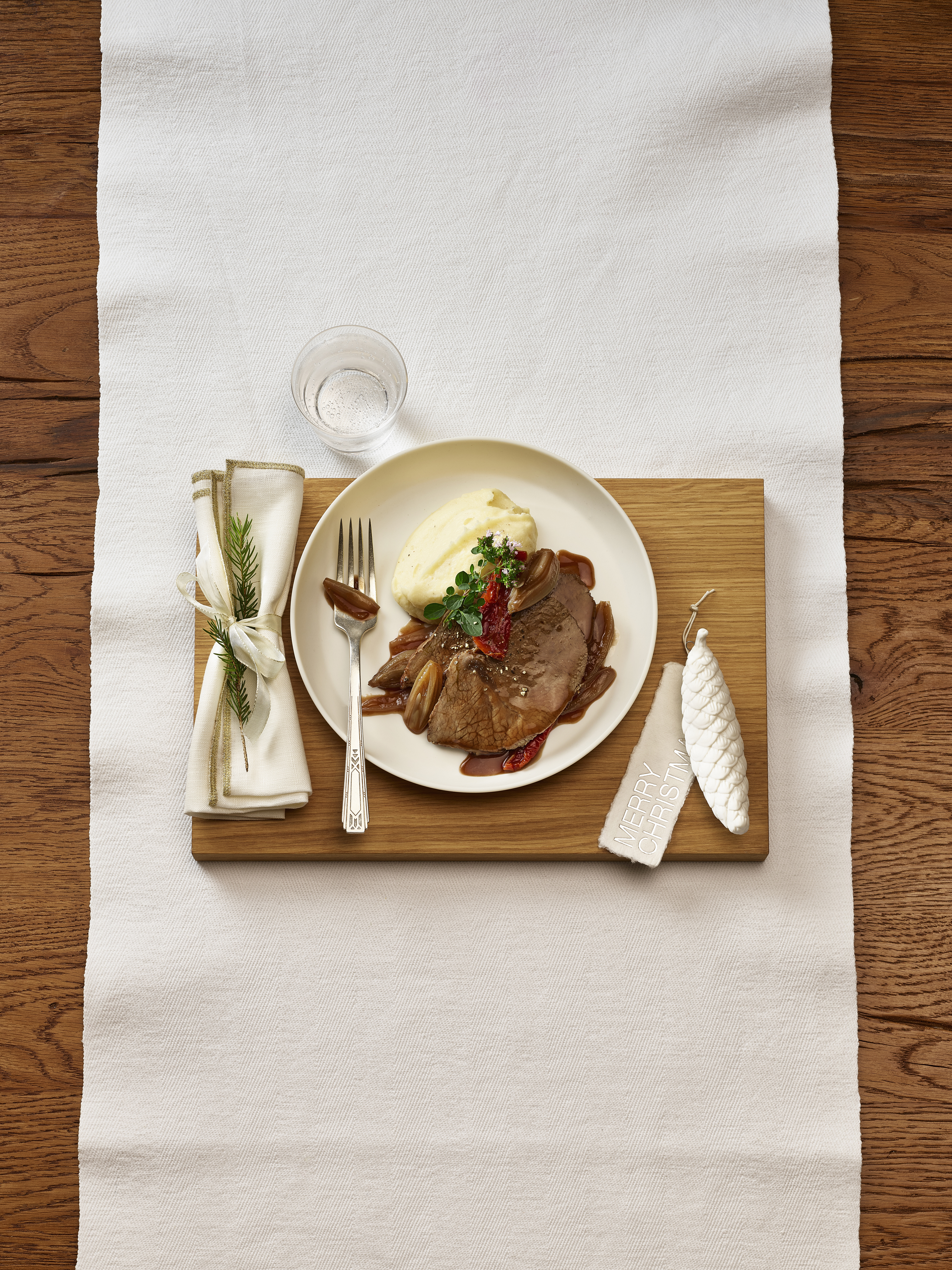 Filet d’épaule de bœuf braisé avec sauce au porto