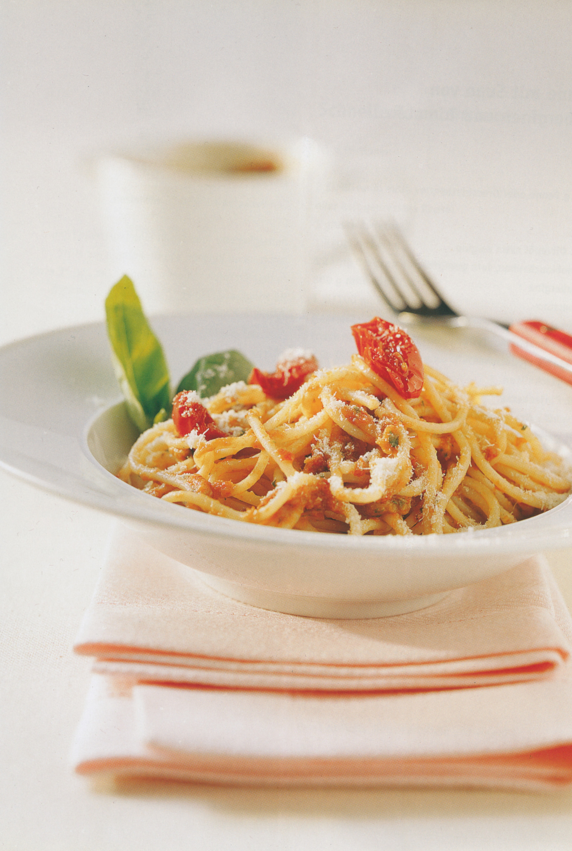 Spaghetti au pesto de tomates séchées